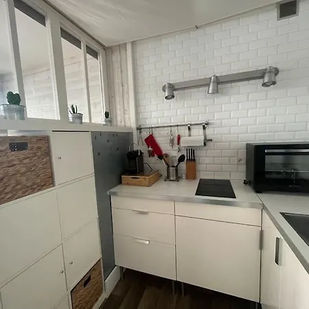 Hyper Centre Apartman *