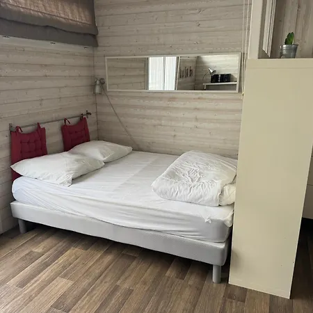 Hyper Centre Apartman *